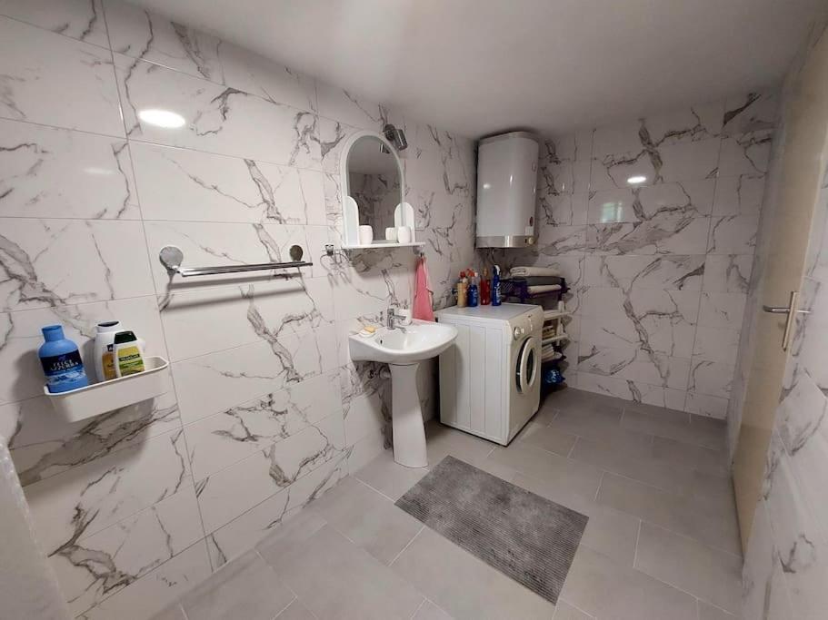 Apartman Boljevic Podgorica Eksteriør billede